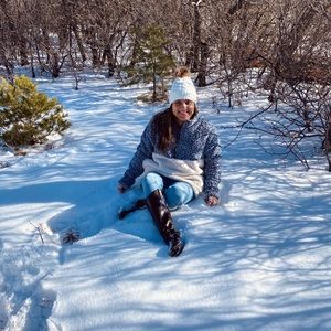 Meet your Posher, Tania